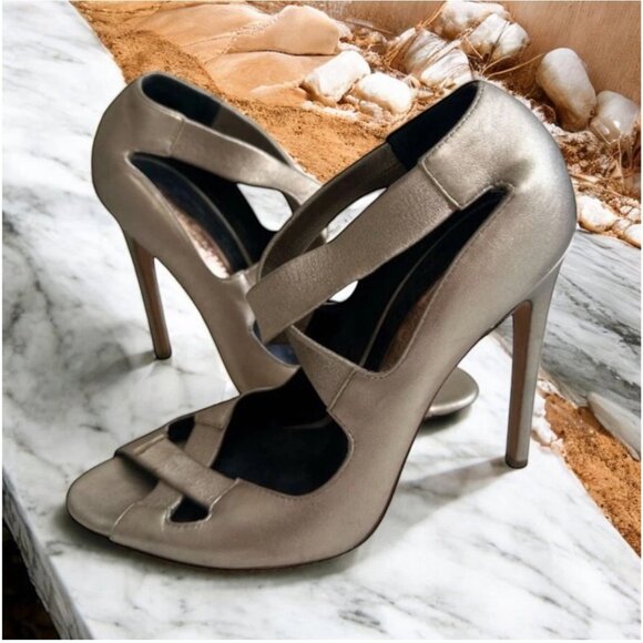 RUPER SANDERSON Gold Leather Heels Size 36 - Picture 1 of 7